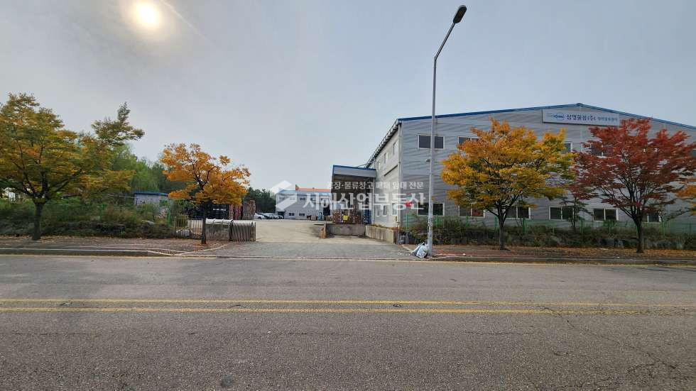 인천 검단구 오류동 1동 북청라ic 공항고속도로, 인천공항 교통요충지 물류창고 대지1725평, 건물1048평 매매 매물번호 10484 사진 1