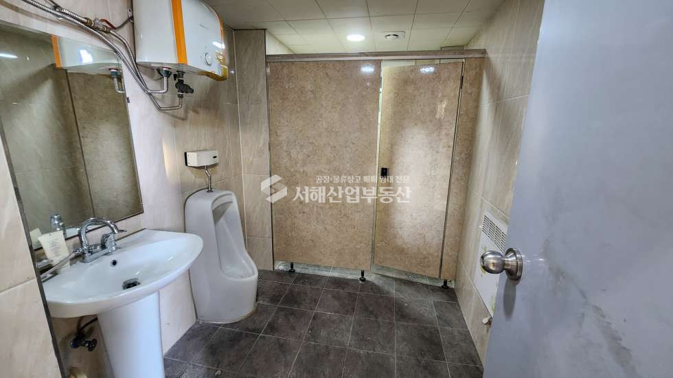 인천 서해구 원창동 제2동 인천북항인근, 경인고속도로5분,대형차진입가능한단독공장,상하차및출퇴근편리,즉시입주 월세 매물번호 10494 사진 8