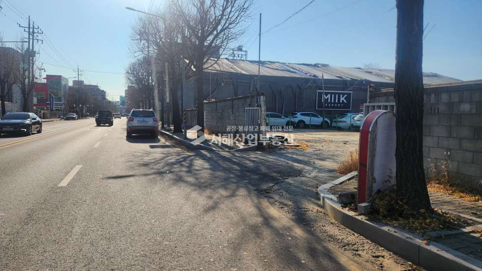 인천 서해구 가좌동 4차선 접한 나대지, 바닥 -세멘등, 전기,수도,화장실 유, 즉시입주 월세 매물번호 10519 사진 5