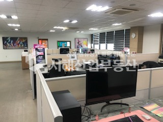 인천 검단구 오류동 가,나동 오류동 아라뱃길 공장 및 물류창고, 북청라ic 인접, 대지 965평, 건물 1266평(가동+나동), 현 임대중(26.03월만기) 매매 매물번호 10203 사진 12