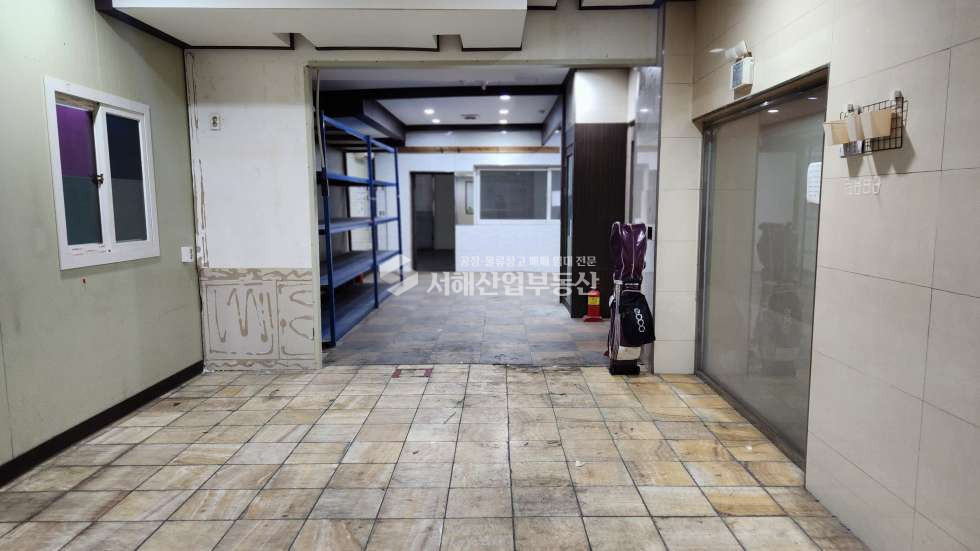인천 서해구 가좌동 2종근생용도 1층100평, 층고3.6m, 내부사무실, 인근주거시설, 즉시입주 월세 매물번호 10521 사진 8