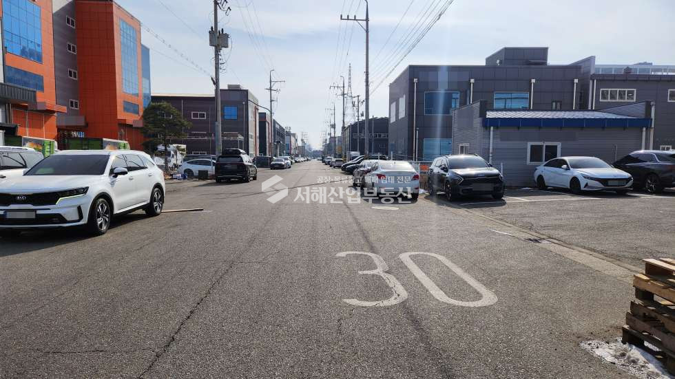 인천 서해구 원창동 1동 건설자재 적치 최적화 야적장 271평, 사무실 10평, 잡석 바닥재, 동력 5Kw,즉시입주 월세 매물번호 10552 사진 3