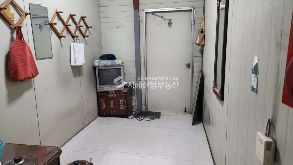 인천 서해구 가좌동 가좌ic인근 2층113평, 화물리프트, 층고2.8m-텍스마감, 교통편리 월세 매물번호 10564 사진 5