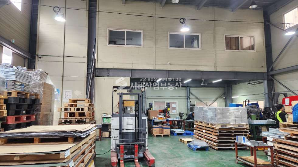 인천 서해구 석남동 창고 및 공장 1층91평, 2층10평, 층고7M, 동력50KW, 4월중순입주 월세 매물번호 10572 사진 2
