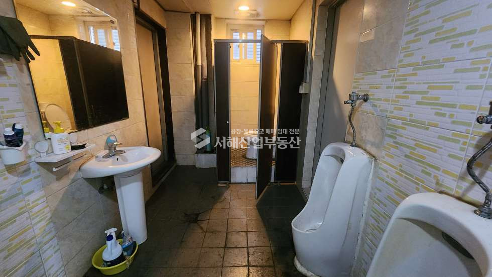 인천 서해구 석남동 창고 및 공장 1층91평, 2층10평, 층고7M, 동력50KW, 4월중순입주 월세 매물번호 10572 사진 4