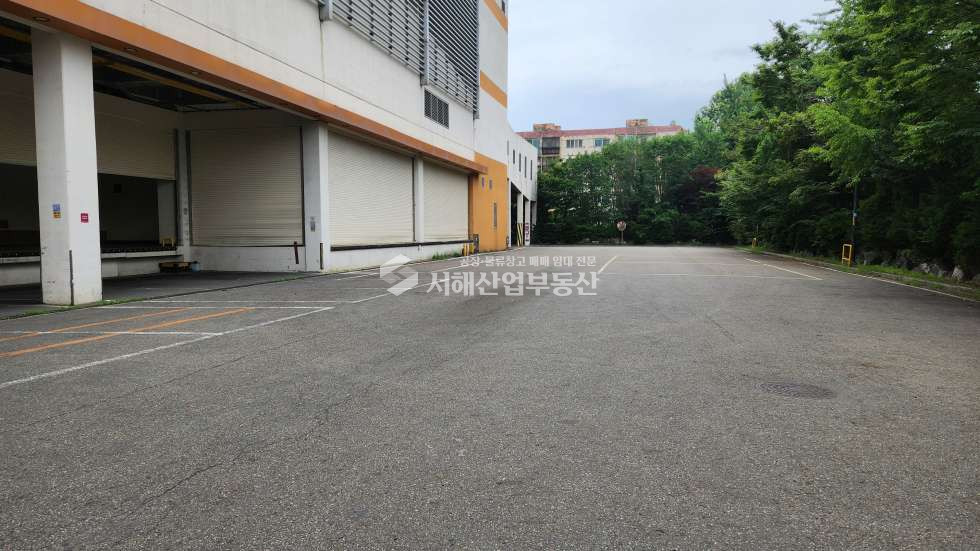 인천 제물포구 항동7가 옛 롯데아울렛자리 퍈매 및 창고 1층2989평 ,2층2840평, 교통요충지, 즉시입주 월세 매물번호 10575 사진 10