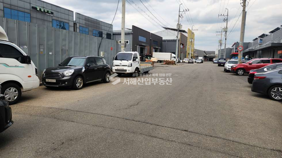 인천 서해구 원창동 인천북항 나대지 507평, 바닥 잡석, 12m도로접, 즉시입주 월세 매물번호 10592 사진 4