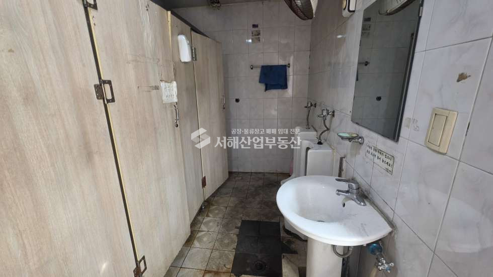 인천 서해구 경서동 1동 3톤HO-2 대, 1층100평, 동력100kw, 컨테이너사무실, 4차선도로접, 공장 및 창고 월세 매물번호 10612 사진 6