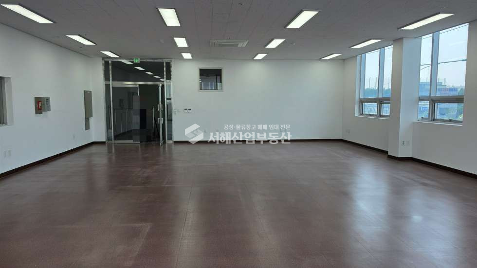 인천 서해구 원창동 단독물류창고, 대지1556평, 건물1091평, 도크식구조, 전동도어, 야드420평, 즉시입주 월세 매물번호 10646 사진 6